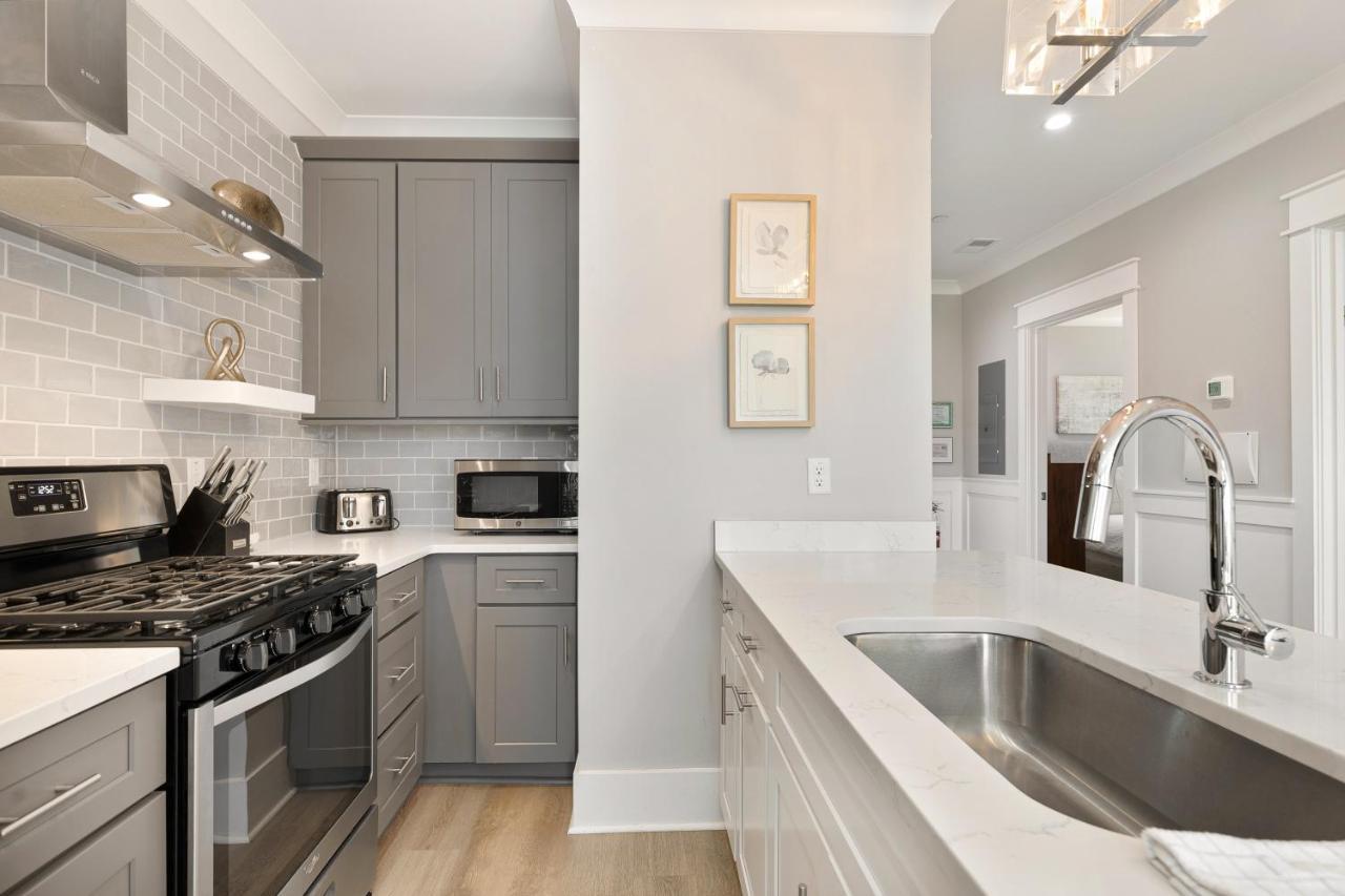 The Jasmine Suite At 124 Spring Charleston Exterior photo